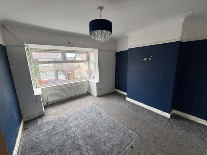 31 MALLORY ROAD, TRANMERE Smith and Sons